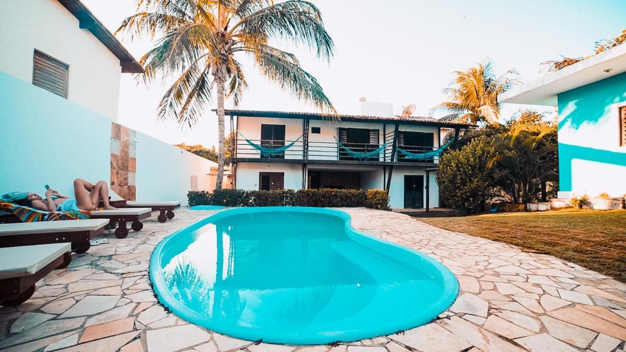 Хостел Surfcamp Arara Praia de Pipa Екстер'єр фото
